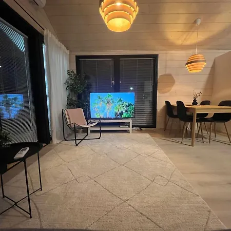 Oma Rauha 30 Minuuttia Lentokentaeltae! *