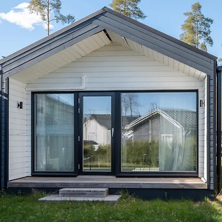 Oma Rauha 30 Minuuttia Lentokentaeltae! Ferienhaus Jokela (Tuusula)
